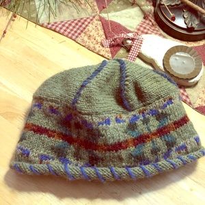 Unique wool cap. Beautiful design and colors